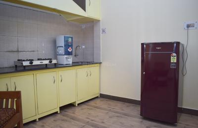 Kitchen Image of 677 Sq.ft 1 BHK Builder Floor for rent in Zoo Tiniali Guwahati for Rs. 16000