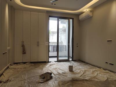 Bedroom Image of 2700 Sq.ft 4 BHK Builder Floor for rent in Vasant Vihar New Delhi for Rs. 450000