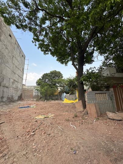 Bharat Nagar Main Image 1