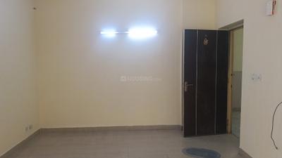 Living Room Image of 1044 Sq.ft 2 BHK Apartment / Flat for rent in Paras Tierea, Sector 137 Noida for Rs. 24000