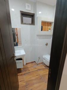 Bathroom Image of 1400 Sq.ft 3 BHK Builder Floor for sale in Rajouri Garden New Delhi for Rs. 20500000