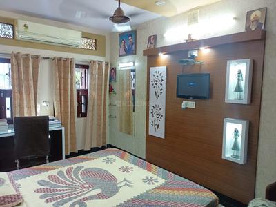 Bedroom Image of 1250 Sq.ft 4 BHK Builder Floor for sale in Shastri Nagar Jaipur for Rs. 19500000