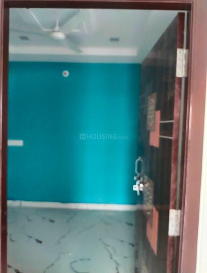 Elegant Envlave Bedroom 1