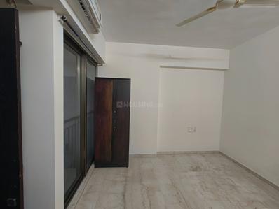 Bedroom Image of 1050 Sq.ft 2 BHK Apartment / Flat for sale in Andheri West Mumbai for Rs. 25000000