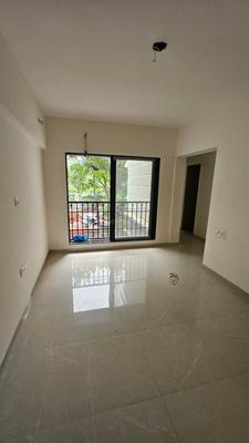 Hall Image of 450 Sq.ft 1 BHK Apartment / Flat for sale in Ascend Tower, Malad West Mumbai for Rs. 11500000