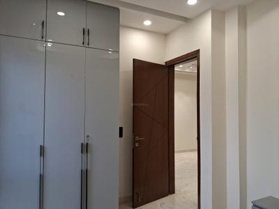 Bedroom Image of 1125 Sq.ft 3 BHK Builder Floor for sale in Paschim Vihar New Delhi for Rs. 29000000