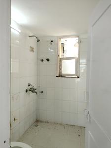Common Bathroom Image of 1700 Sq.ft 3 BHK Apartment / Flat for sale in DDA New Cosmopolitan Apartments, Sector 10 Dwarka New Delhi for Rs. 26100000