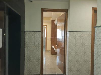 Main Entrance Image of 500 Sq.ft 1 RK Apartment / Flat for rent in DLF Pink Town House, DLF Phase 3 Gurgaon for Rs. 23000