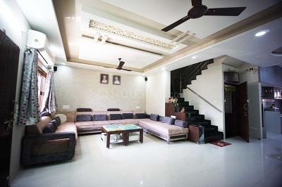 Living Room Image of 4050 Sq.ft 5 BHK Independent House for sale in Nirnay Nagar Ahmedabad for Rs. 24500000
