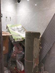 Common Bathroom Image of 1000 Sq.ft 3 BHK Apartment / Flat for sale in Star Apartments, Sector 9 Rohini New Delhi for Rs. 18000000
