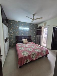 Bedroom Image of 1600 Sq.ft 3 BHK Apartment / Flat for rent in Sethi Max Royal, Sector 76 Noida for Rs. 40000