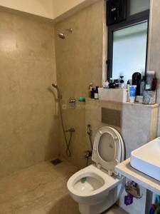 Bathroom Image of 800 Sq.ft 2 BHK Apartment / Flat for rent in Haware Tilak Nagar Shree Sainath CHS Ltd, Chembur Mumbai for Rs. 85000