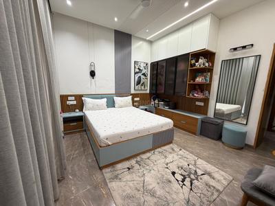 Bedroom Image of 6580 Sq.ft 5 BHK Independent House for sale in Ratnaakar Aravalli, Shela Ahmedabad for Rs. 130000000