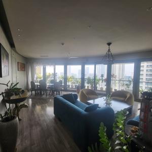 Image of 2700 Sq.ft 4 BHK Apartment / Flat for sale in Lodha World Crest, Lower Parel, Mumbai for Rs. 160000000