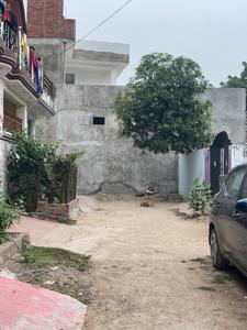 Image of Shubham Tiwari  in Nijampur Malhaur, Lucknow