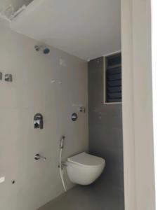 Common Bathroom Image of 580 Sq.ft 1 BHK Apartment / Flat for sale in Naigaon East Naigaon for Rs. 3400000