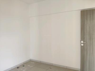 Bedroom Image of 845 Sq.ft 2 BHK Apartment / Flat for rent in Kasarvadavali Thane for Rs. 24000