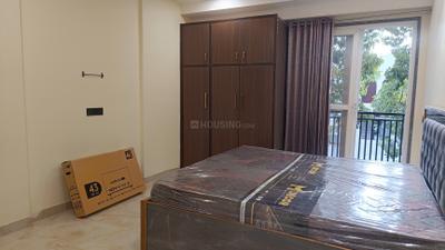 Bedroom Image of 1250 Sq.ft 2 BHK Builder Floor for rent in DLF Phase 5 Gurgaon for Rs. 80000