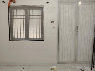 Bedroom Image of 750 Sq.ft 2 BHK Apartment / Flat for rent in West Mambalam Chennai for Rs. 22000