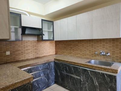 Kitchen Image of 1900 Sq.ft 3 BHK Apartment / Flat for rent in Orris Greenopolis, Sector 89 Gurgaon for Rs. 33000