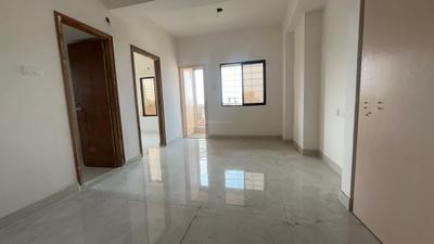Living Room Image of 907 Sq.ft 2 BHK Apartment / Flat for sale in Lake Town Kolkata for Rs. 5986000