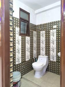 Common Bathroom Image of 900 Sq.ft 2 BHK Builder Floor for sale in Vasundhara Ghaziabad for Rs. 6700001