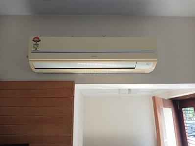Balcony Image of 2900 Sq.ft 3 BHK Duplex for rent in New Alkapuri Vadodara for Rs. 35000