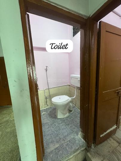 2 BHK FLAT Bathroom 1