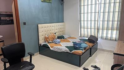 Bedroom Image of 1660 Sq.ft 2.5 BHK Apartment / Flat for sale in Amanora Aspire Towers, Hadapsar Pune for Rs. 25000000
