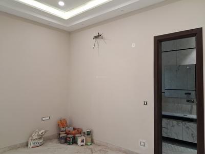 Bedroom Image of 2340 Sq.ft 4 BHK Builder Floor for sale in Punjabi Bagh New Delhi for Rs. 55000000