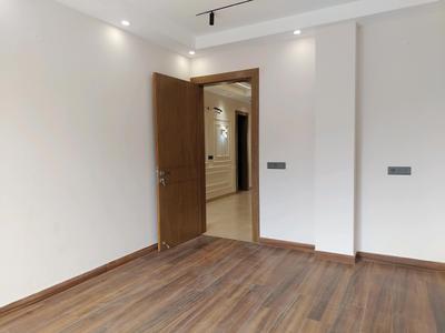 Bedroom Image of 2440 Sq.ft 4 BHK Builder Floor for sale in Emaar Emerald Hills Exclusive Plots, Sector 65 Gurgaon for Rs. 39000000