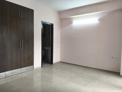 Bedroom Image of 1340 Sq.ft 3 BHK Apartment / Flat for rent in Gulshan Ikebana, Sector 143 Noida for Rs. 33000