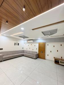Kitchen Image of 3900 Sq.ft 4 BHK Apartment / Flat for rent in Orbit Radian Residence, Sargasan Gandhinagar for Rs. 44000