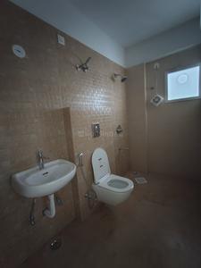 Bathroom Image of 2430 Sq.ft 3 BHK Apartment / Flat for rent in Madhuban Udaipur for Rs. 33000