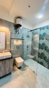 Bathroom Image of 1800 Sq.ft 3 BHK Builder Floor for sale in Sector 48 Gurgaon for Rs. 23900000