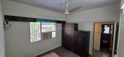 Bedroom Image of 809 Sq.ft 2 BHK Apartment / Flat for rent in Mahim Mumbai for Rs. 85000