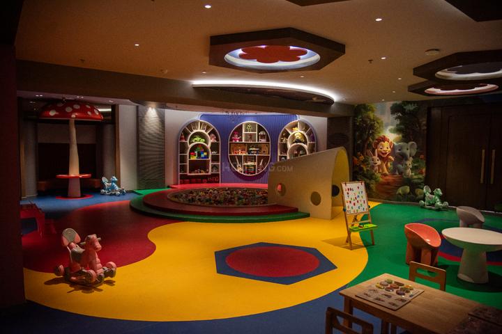 Paradise Sai World City Phase II Main Image 1