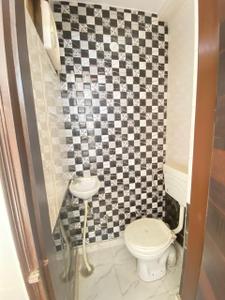 Image of 1850 Sq.ft 2 BHK Apartment / Flat for rent in Uttam Nagar, New Delhi for Rs. 17990