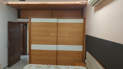 Bedroom Image of 3195 Sq.ft 4 BHK Apartment / Flat for rent in Sheladia Prayag Residency, Bodakdev Ahmedabad for Rs. 115000
