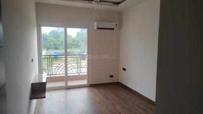 Bedroom Image of 1600 Sq.ft 3 BHK Builder Floor for rent in Raj One Good Earth, Sector 71 Gurgaon for Rs. 45000