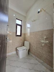 Image of 372 Sq.ft 1 RK Apartment / Flat for rent in Sector 70, Noida for Rs. 11999
