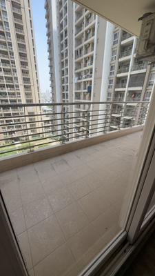 Image of 2070 Sq.ft 3 BHK Apartment / Flat for rent in ABA Cleo County, Sector 121, Noida for Rs. 75000