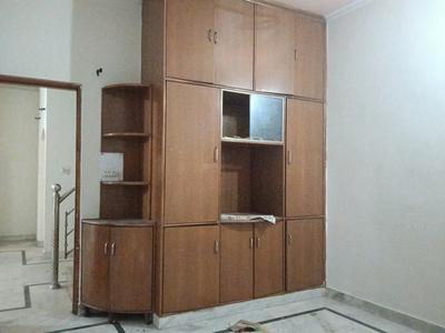 Bedroom Image of 1100 Sq.ft 2 BHK Builder Floor for rent in Sector 15 Gurgaon for Rs. 22000