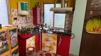Kitchen Image of 450 Sq.ft 1 BHK Builder Floor for rent in Haltu Kolkata for Rs. 15000