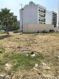 Image of 1000 Sq.ft Residential Plot / Land for sale in Palam Vihar, Gurgaon for Rs. 195000000