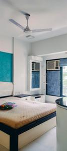 Bedroom Image of 900 Sq.ft 2 BHK Apartment / Flat for rent in Vile Parle East Mumbai for Rs. 78000