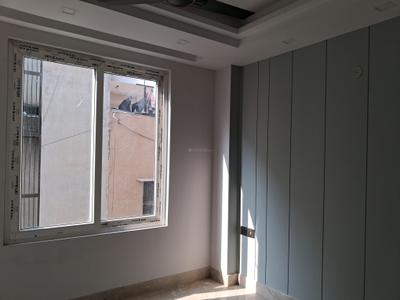 Bedroom Image of 1350 Sq.ft 3 BHK Builder Floor for sale in Paschim Vihar New Delhi for Rs. 26000000