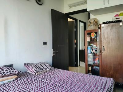 Bedroom Image of 915 Sq.ft 3 BHK Apartment / Flat for rent in Oberoi Eternia Towers A to D, Mulund West Mumbai for Rs. 80000