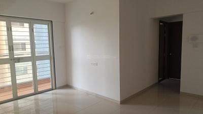 Living Room Image of 1050 Sq.ft 2 BHK Apartment / Flat for rent in Kohinoor Sportsville, Maan Pune for Rs. 27500