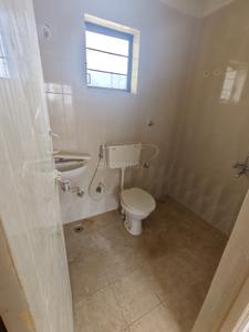 Bathroom Image of 1018 Sq.ft 3 BHK Apartment / Flat for sale in BDA BDA Gunjur Housing Project, Gunjur Bengaluru for Rs. 6500000